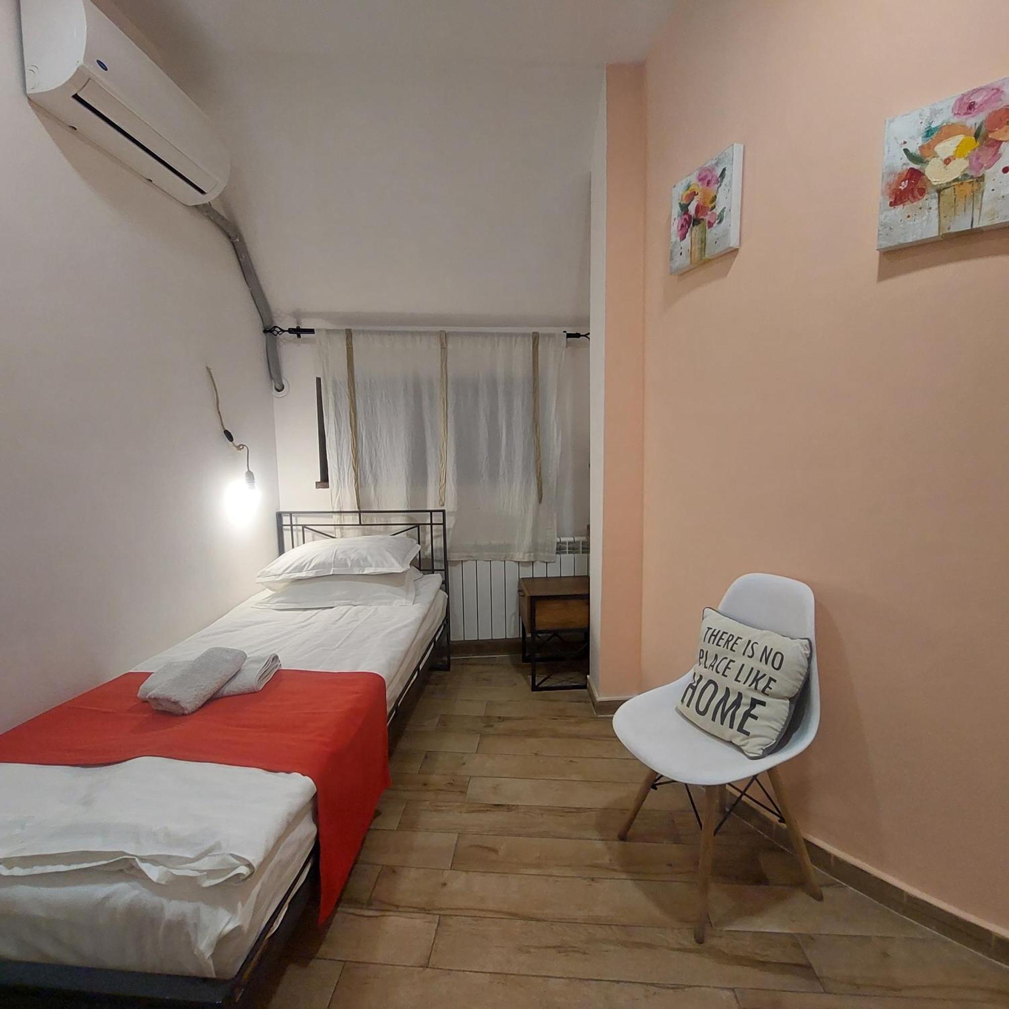 Blur Inn Gallery Yerevan Ngoại thất bức ảnh