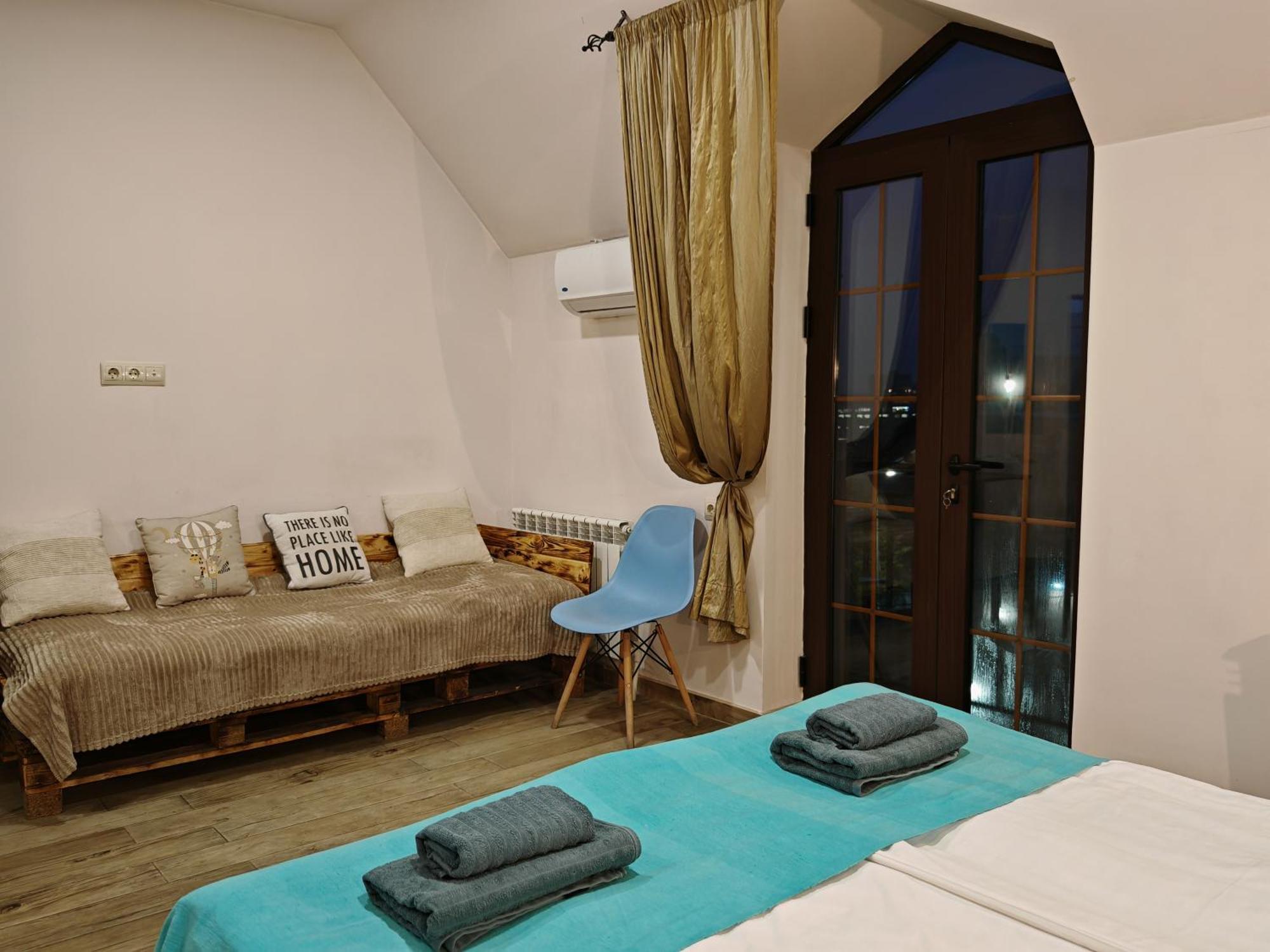 Blur Inn Gallery Yerevan Ngoại thất bức ảnh