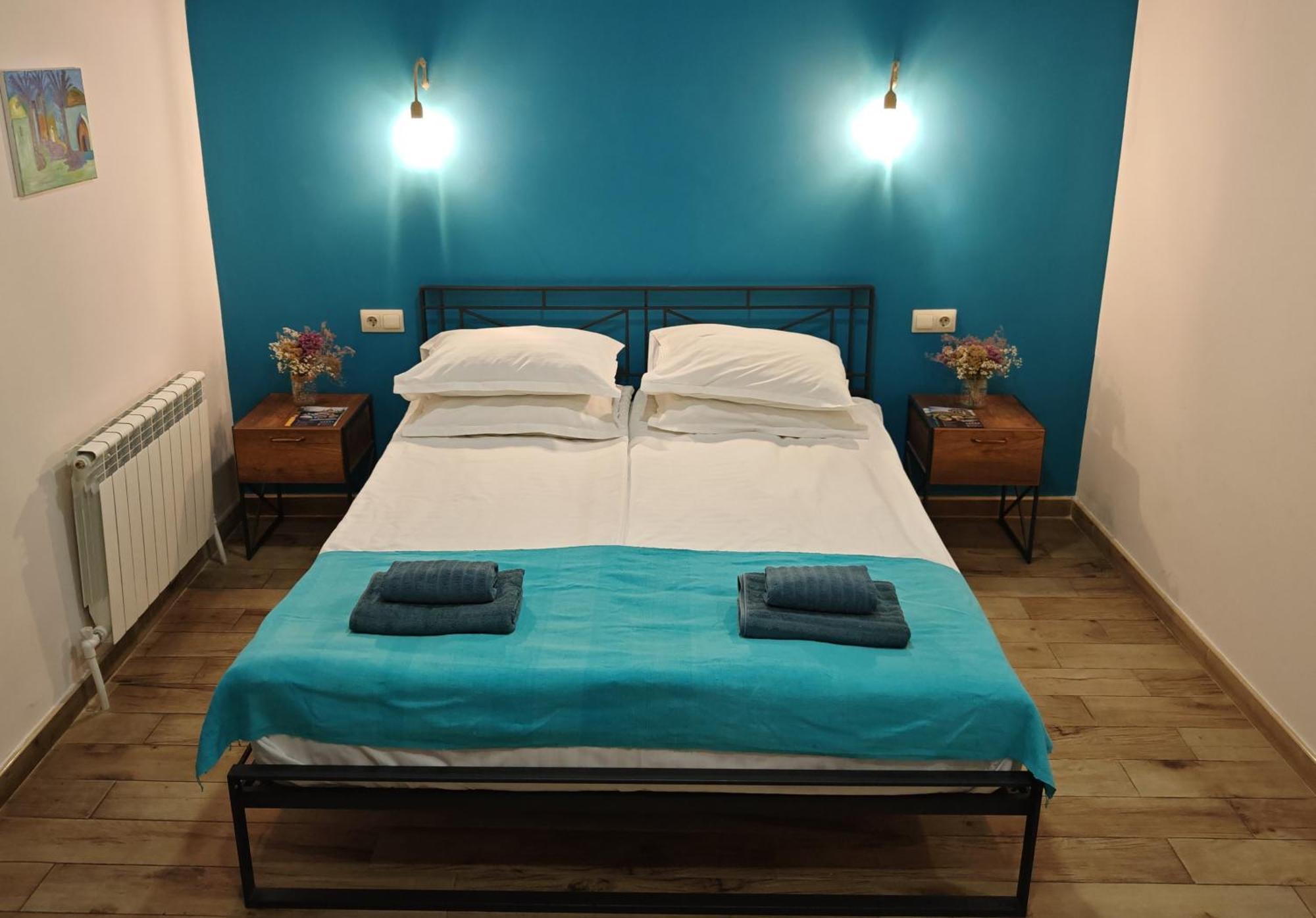 Blur Inn Gallery Yerevan Ngoại thất bức ảnh